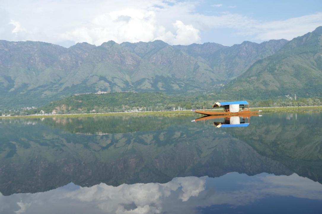 ホテル Green View Group Of Houseboats Srīnagar エクステリア 写真